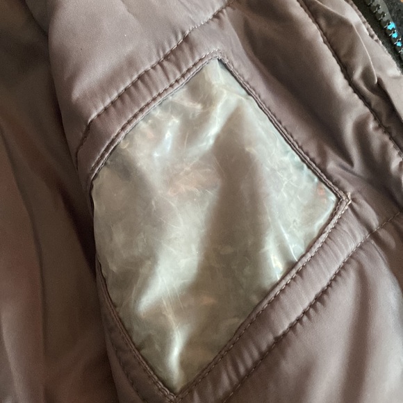 Burton Dri-Ride ski jacket ⛷️ - Picture 8 of 9